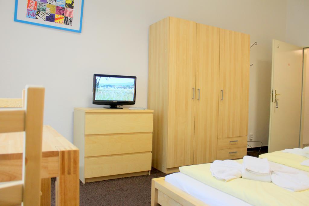 Pension Central Hostel Berlin Eksteriør billede