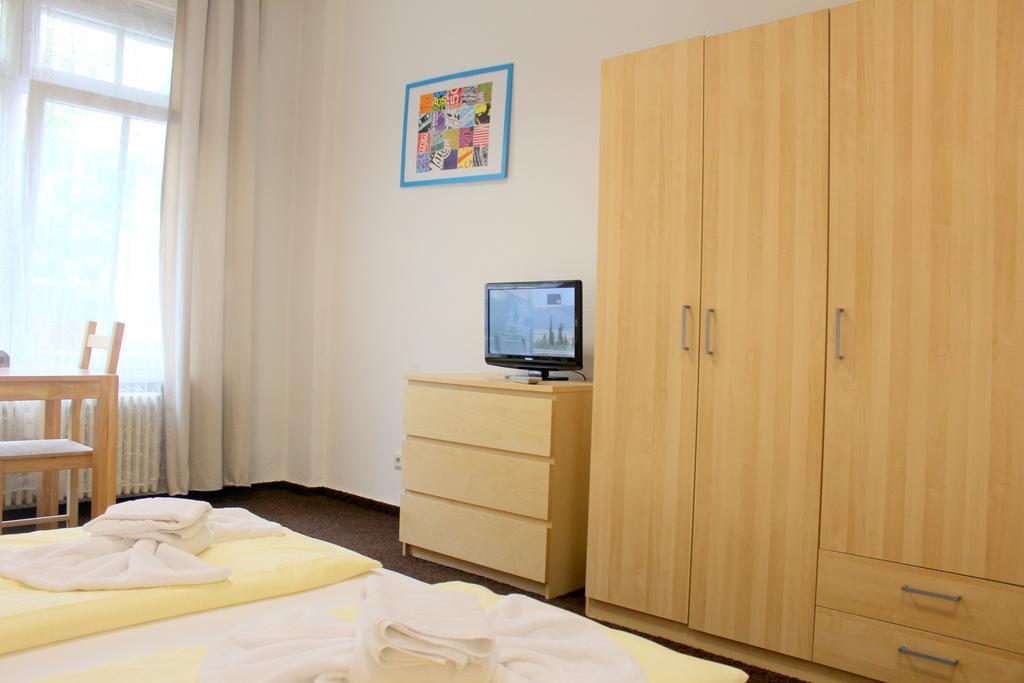 Pension Central Hostel Berlin Eksteriør billede