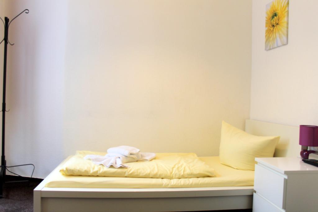 Pension Central Hostel Berlin Eksteriør billede